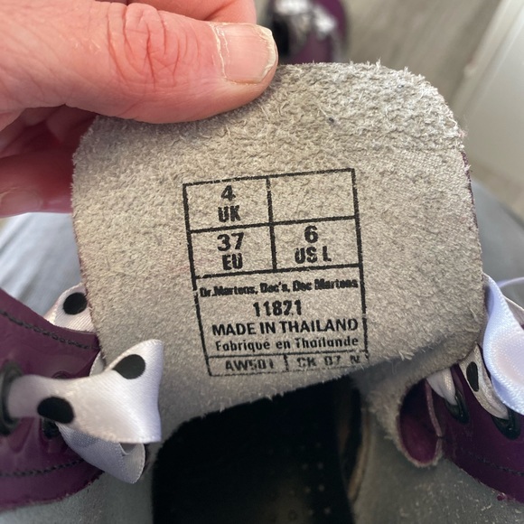 Dr Marten purple patent boots size 4 - Picture 5 of 7